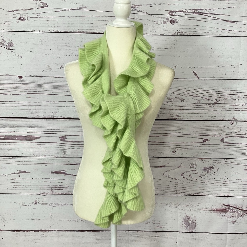 Talbots Cashmere Ruffle Knit Scarf‎ Green Lightweight Layering Wrap NWT Soft